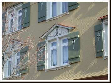 Fichte-Rundschindeln Allgäuer Art gesägt 50x150mm