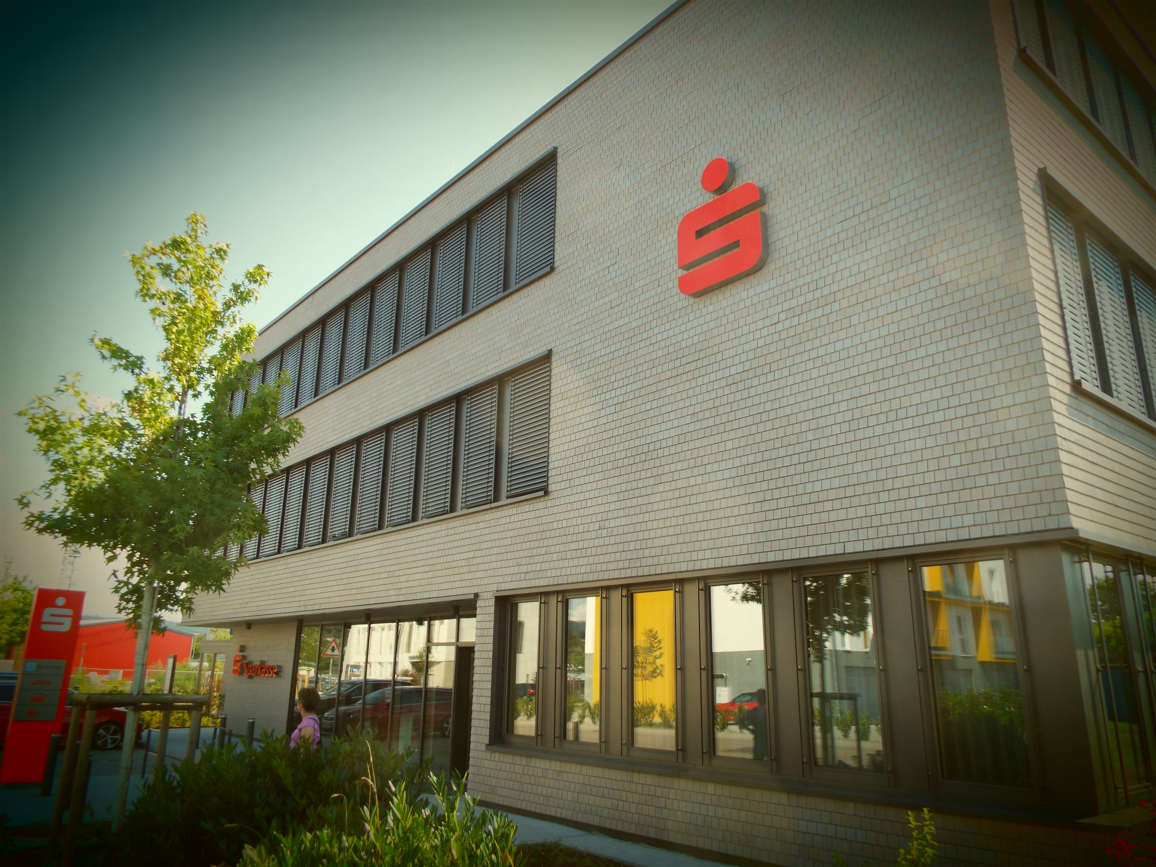 Sparkasse Ettenheim Fichteschindeln Elementsystem vorvergraut