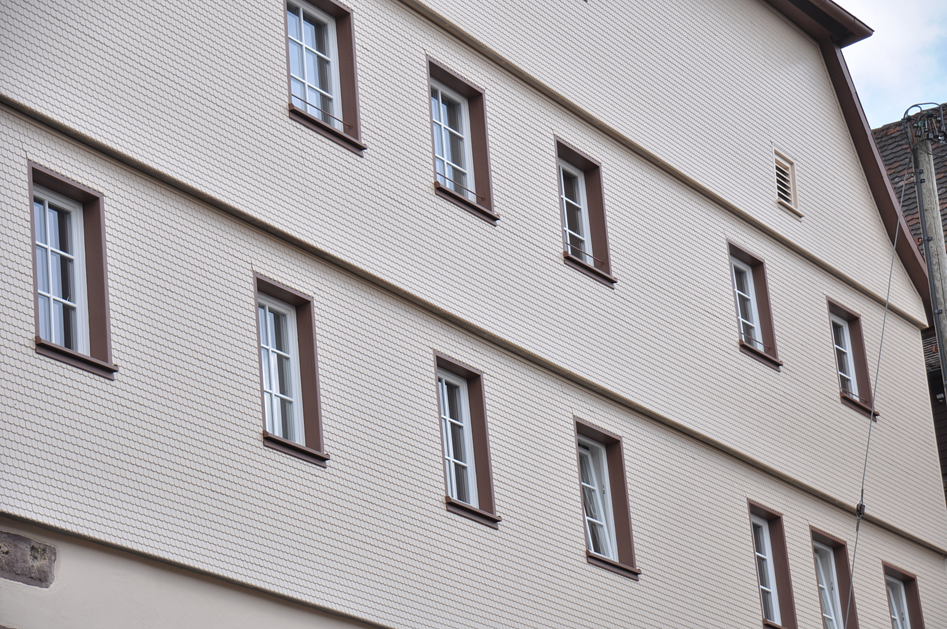 Rathaus Dornstetten Fichten-Elementschindeln 70x180 A3